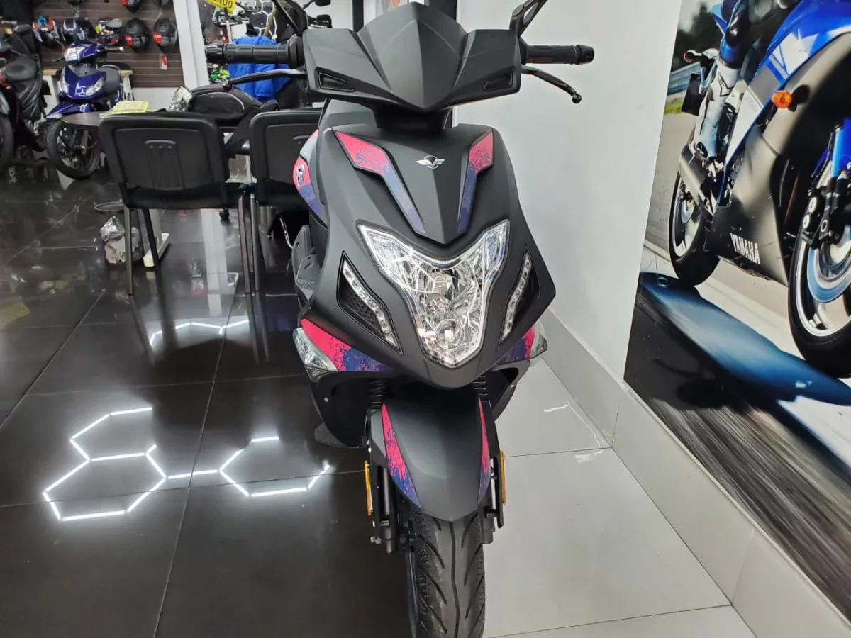 VICTORY NEW LIFE 125 2026 — foto 4