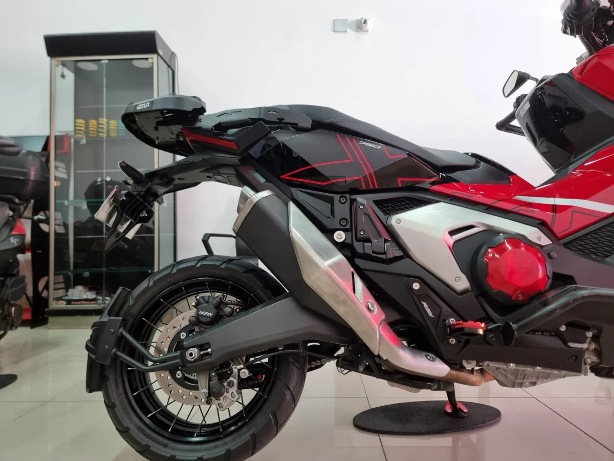 Honda XADV 750 2024 — foto 2