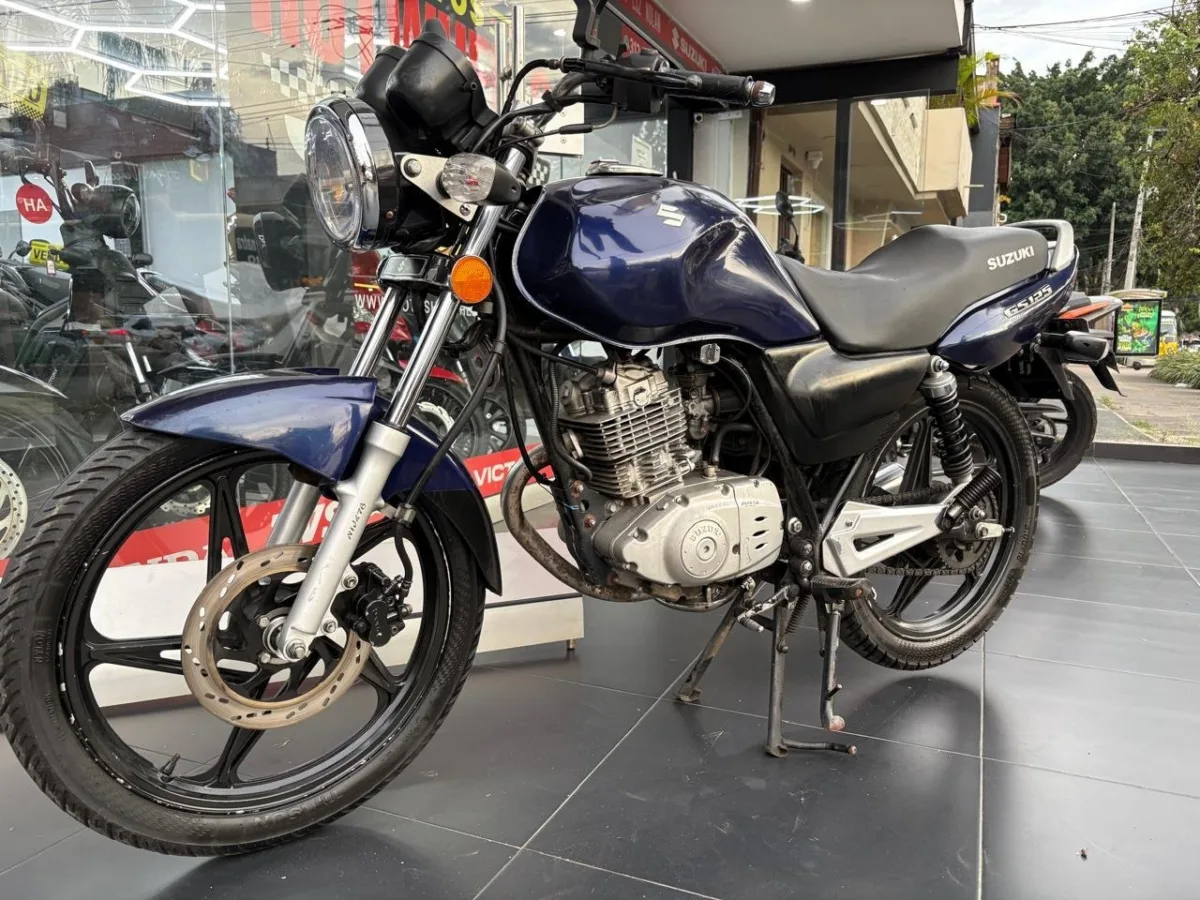 SUZUKI GS 125 2009 — foto 2